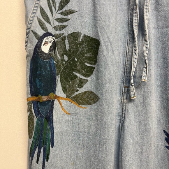 Levi’s X FARM RIO- Denim Jumpsuit with Parrot Print - Picture 7 of 11